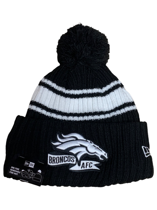 DENVER BRONCOS 2022 SIDELINE SPORT CUFFED POM KNIT -BLACK/WHITE