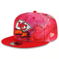 KANSAS CITY CHIEFS 2022 SIDELINE 9FIFTY SNAPBACK - TINTA