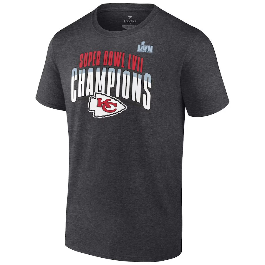 KANSAS CITY CHIEFS HOMBRE SUPER BOWL LVII CHAMPIONS HECHO LA CAMISETA DE CORTE