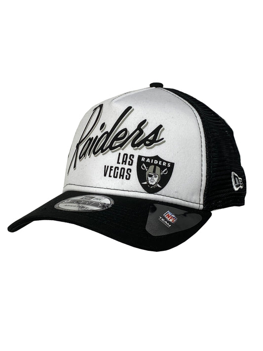 LAS VEGAS RAIDERS WOMEN FS SCRIPT 9FORTY ADJUSTABLE TRUCKER