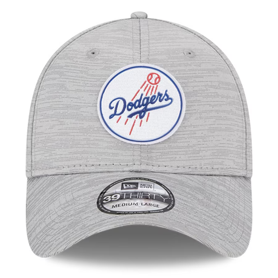 LOS ANGELES DODGERS HOMBRE 2023 CLUBHOUSE GRIS 39THIRTY FLEX FIT SOMBRERO