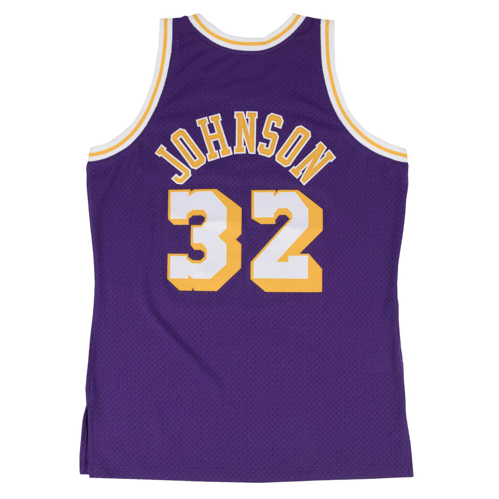 MAGIC JOHNSON MEN'S MITCHELL & NESS 84-85' SWINGMAN JERSEY