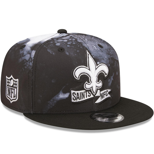 GORRA SNAPBACK 9FIFTY SIDELINE DE LOS NEW ORLEANS SAINTS - TINTA NEGRA/BLANCO