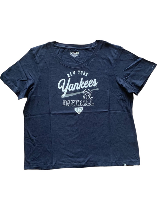 NEW YORK YANKEES 2023 CAMISETA DE PRÁCTICA DE BATEO PARA MUJER