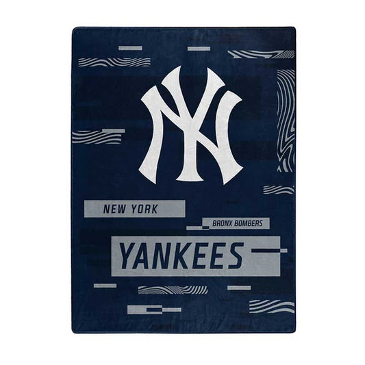 NEW YORK YANKEES DIGITIZE 60"X80" ROYAL PLUSH RASCHEL BLANKET