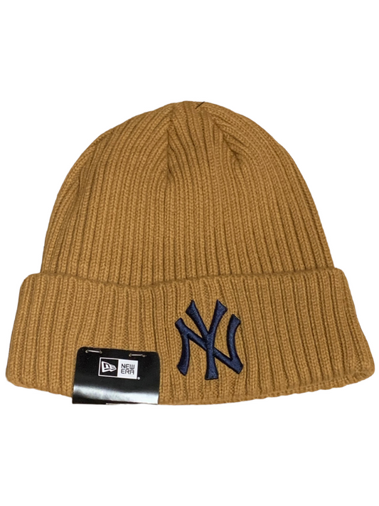 NEW YORK YANKEES CORE CLASSIC KNIT BEANIE - TAN