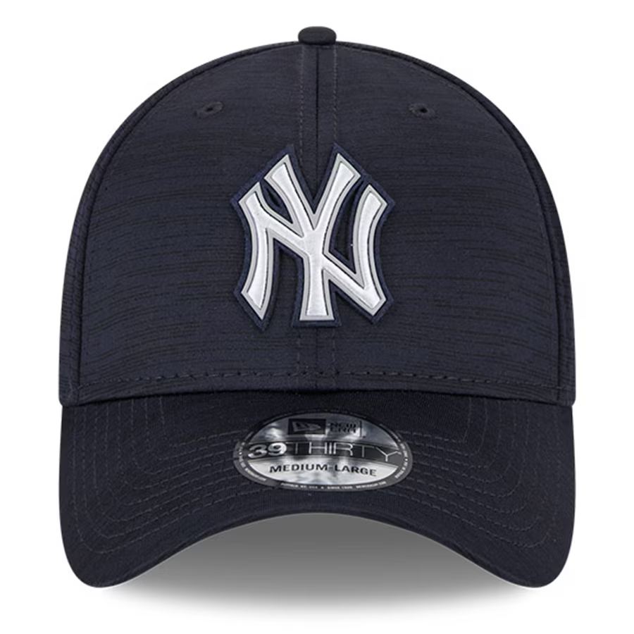 NEW YORK YANKEES MEN'S 2023 CLUBHOUSE 39THIRTY FLEX FIT HAT