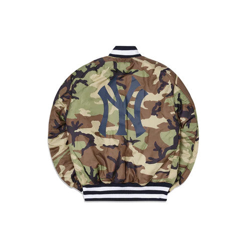NEW YORK YANKEES MEN'S ALPHA INDUSTRIES REVERSIBLE BOMBER JACKET
