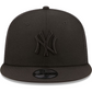 NEW YORK YANKEES MEN'S CLASSIC TRUCKER 9FIFTY SNAPBACK-BLACK ON BLACK