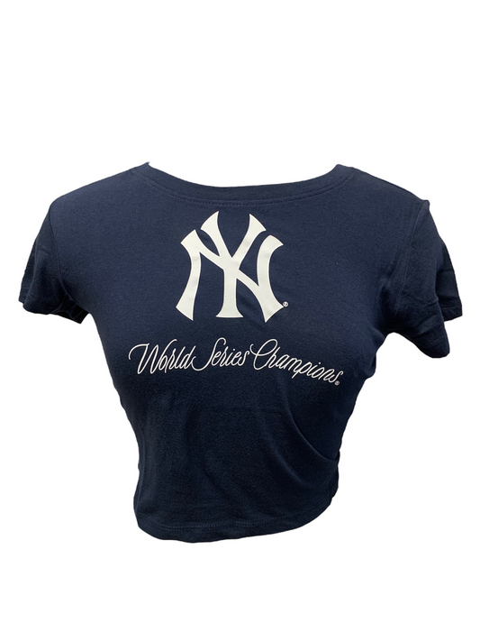 TOP CORTO MUJER NEW YORK YANKEES HISTORIC CHAMPS