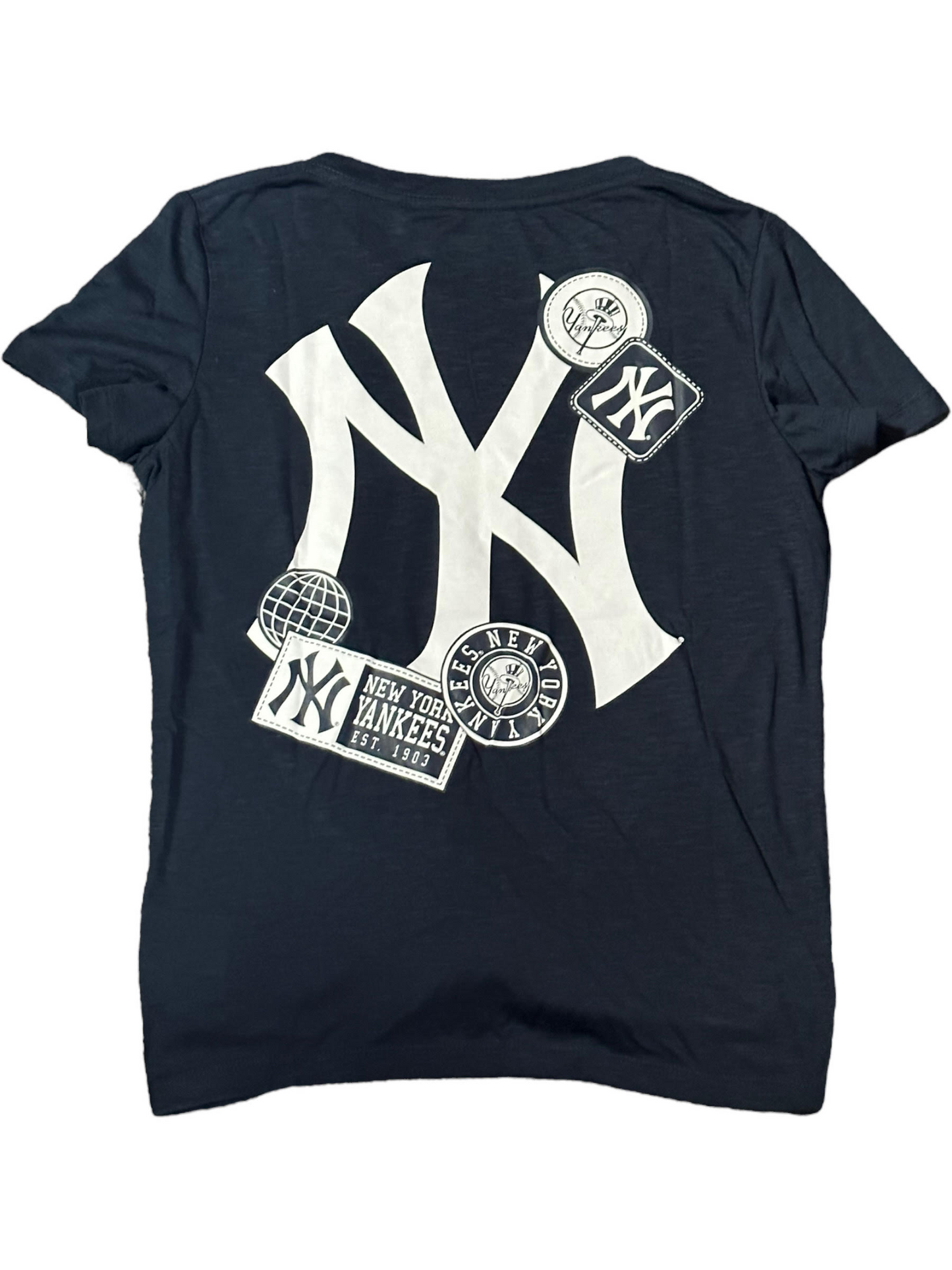 NEW YORK YANKEES WOMEN'S STAMPED FRONT KNOT T-SHIRT