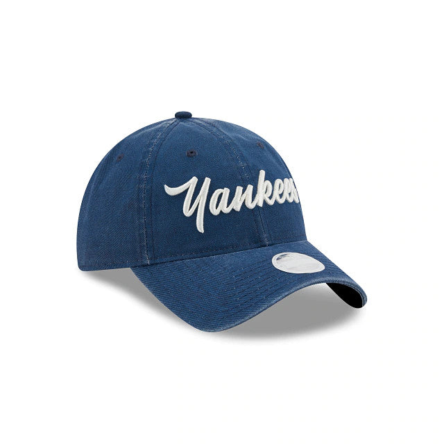 NEW YORK YANKEES WOMEN'S TEAM SCRIPT 9TWENTY ADJUSTABLE