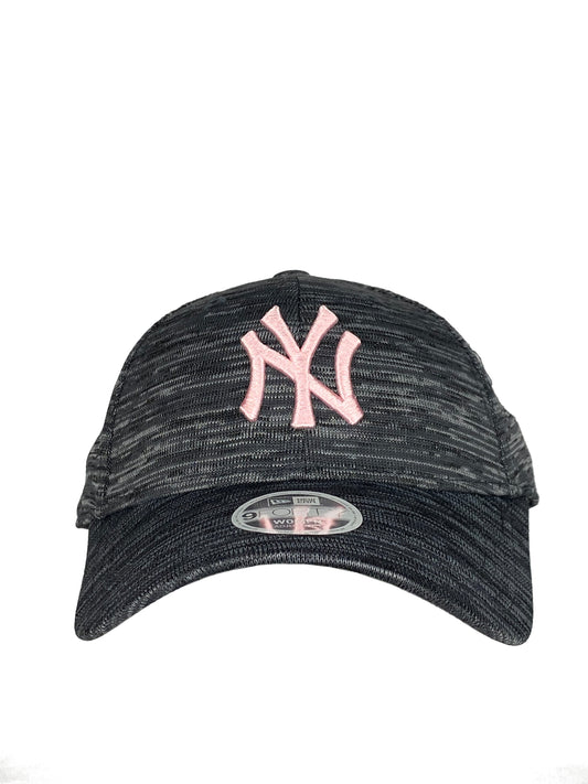 NEW YORK YANKEES WOMEN'S TECH 940