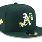 GORRA AJUSTADA 59FIFTY CON PARCHE LATERAL BLOOM BLOOM DE OAKLAND ATHLETICS