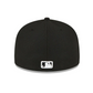 GORRA AJUSTADA 59FIFTY CON PARCHE LATERAL DE LA SERIE MUNDIAL CON PARCHE LATERAL DE OAKLAND ATHLETICS - NEGRO/BLANCO