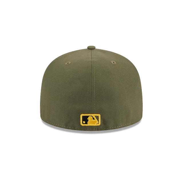 GORRA AJUSTADA 59FIFTY DE LAS FUERZAS ARMADAS 2023 DE OAKLAND ATHLETICS 2023