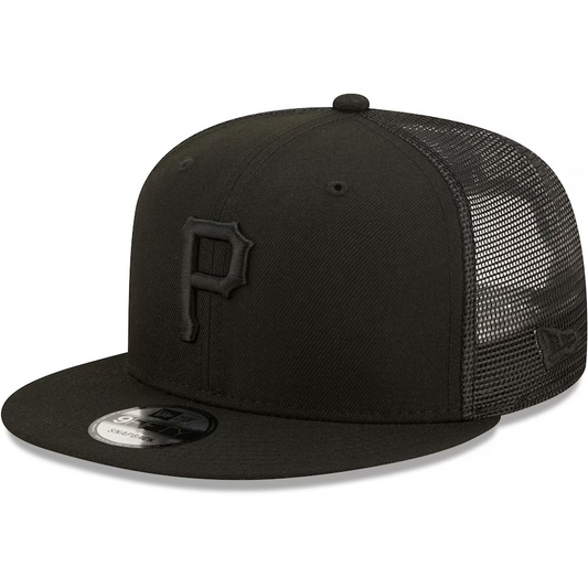 PITTSBURGH PIRATES CLASSIC BLACKOUT TRUCKER 9FIFTY SNAPBACK