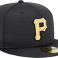 GORRO AJUSTADO 59FIFTY ALTERNATE CLUBHOUSE 2023 PARA HOMBRE DE LOS PIRATAS DE PITTSBURGH