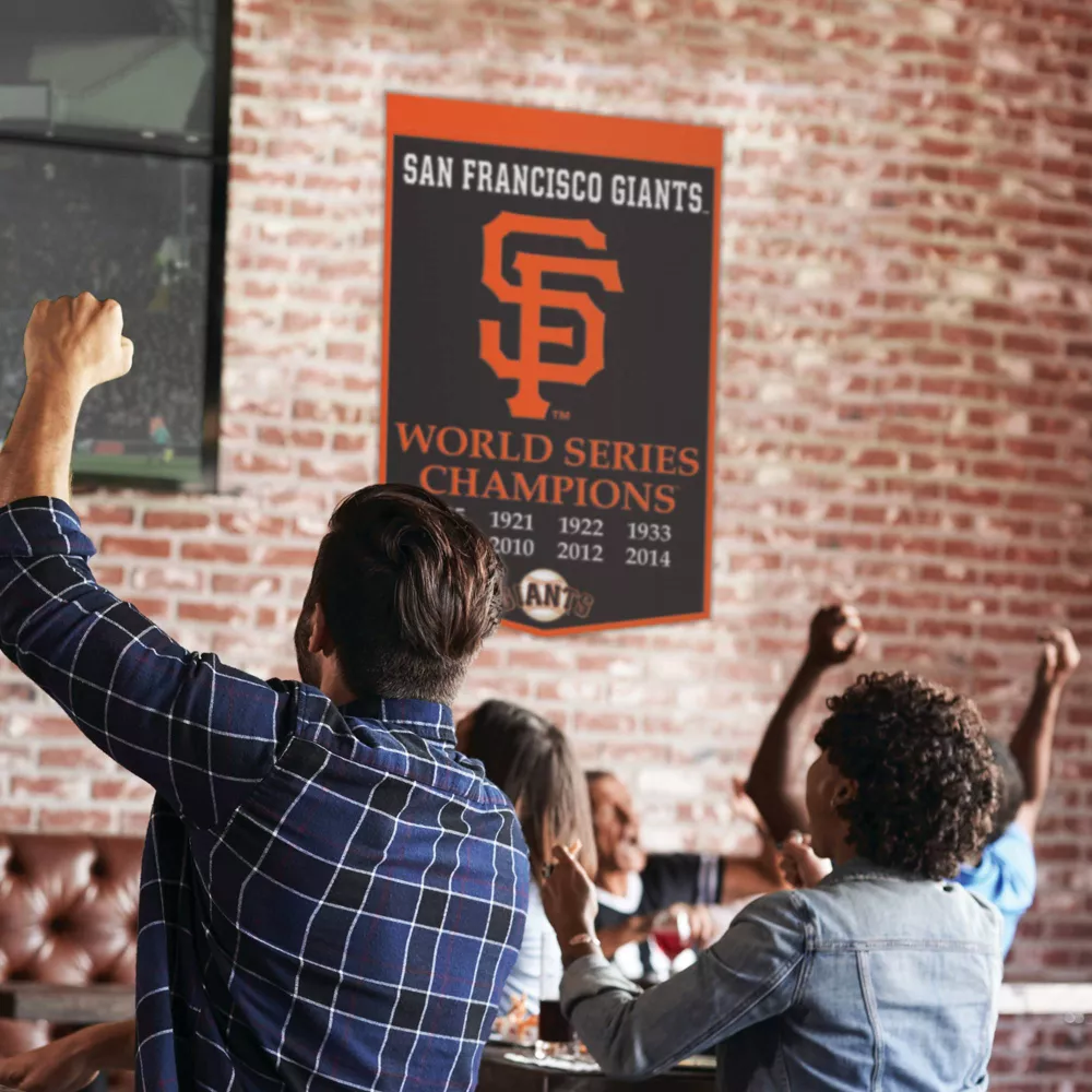 SAN FRANCISCO GIANTS 24" X 38" PRIMARY WOOL BANNER