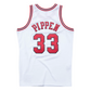 SCOTTIE PIPPEN CHICAGO BULLS MEN'S MITCHELL & NESS SWINGMAN JERSEY - WHITE