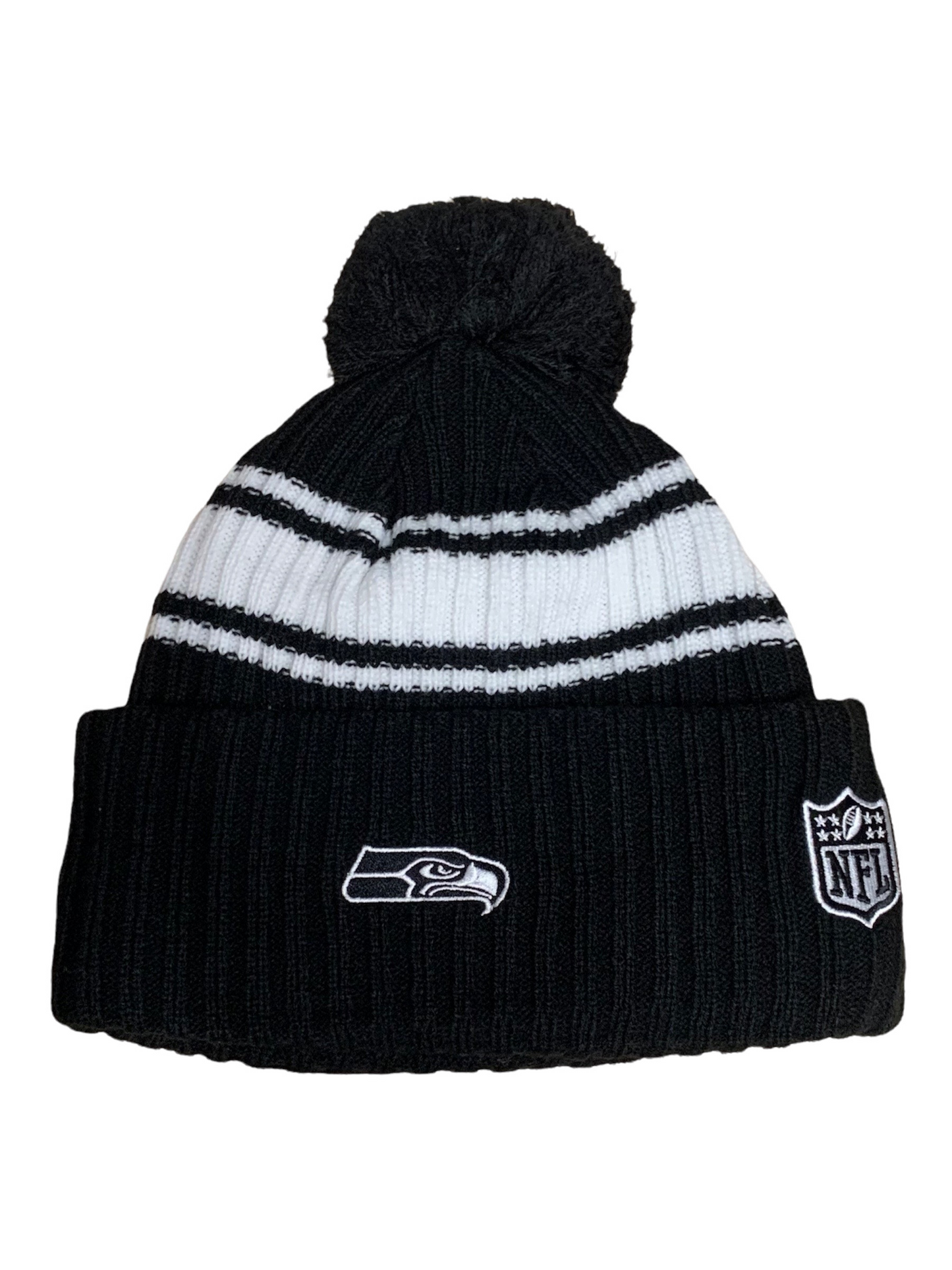 SEATTLE SEAHAWKS 2022 SIDELINE SPORT CUFFED POM KNIT -BLACK/WHITE
