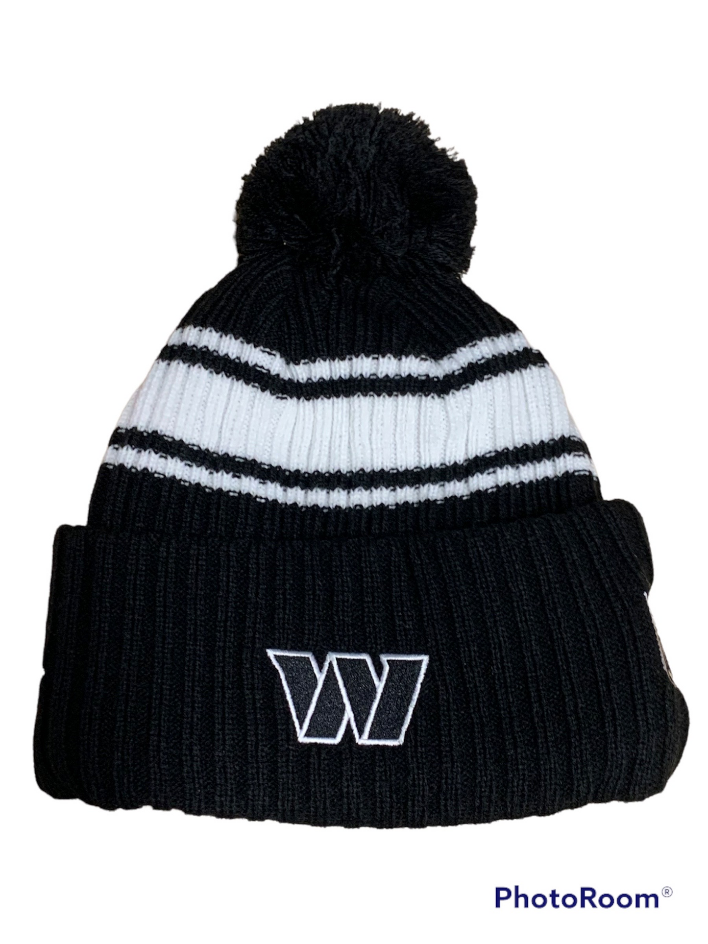 WASHINGTON COMMANDERS 2022 SIDELINE SPORT CUFFED POM KNIT -BLACK/WHITE