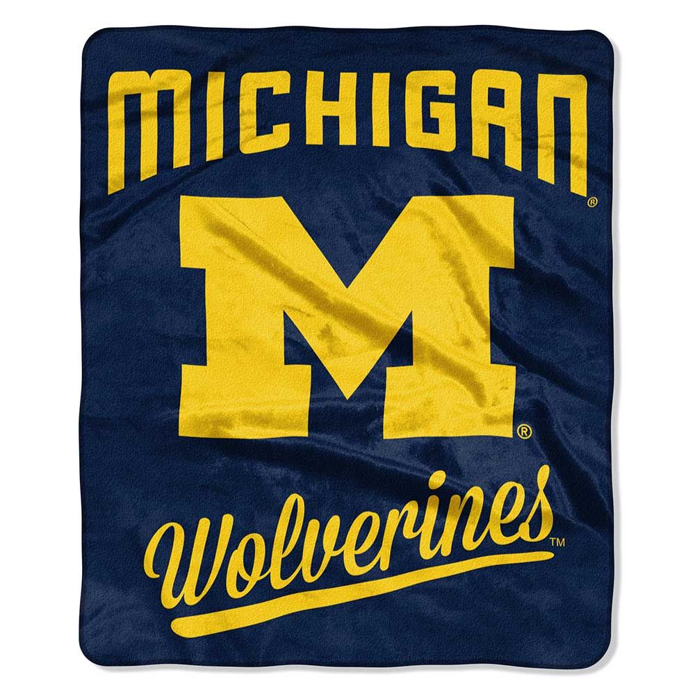 MICHIGAN WOLVERINES SIGNATURE 50"X60" RASCHEL THROW BLANKET